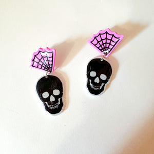 Skully Dangles