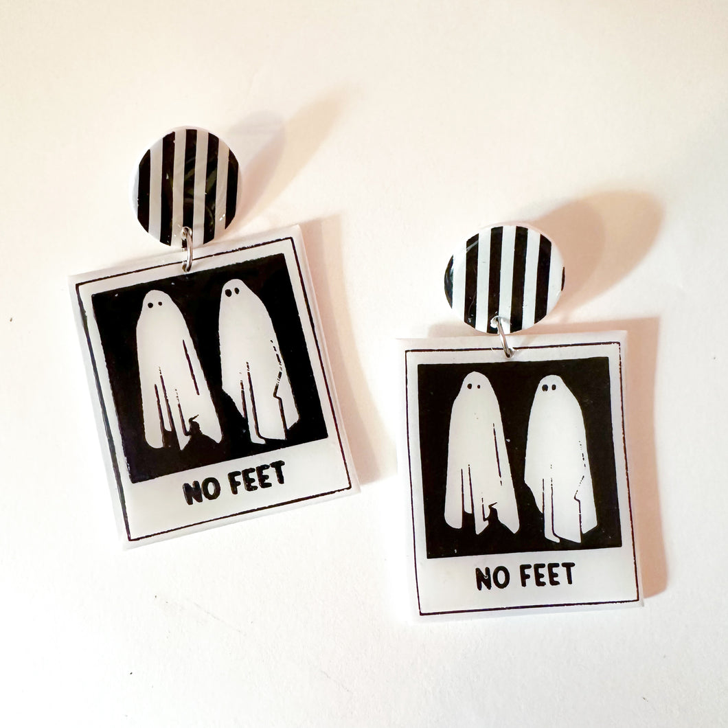 No Feet Ghost Polaroid Beetlejuice Dangles