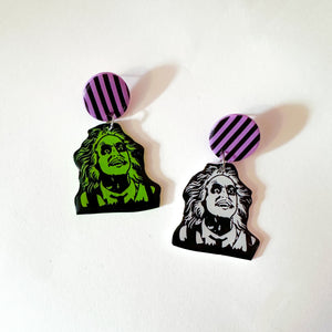 Beetlejuice! Beetlejuice! Beetlejuice! Dangles