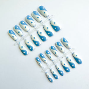 Baby Blue Yin-Yang Press On Nails