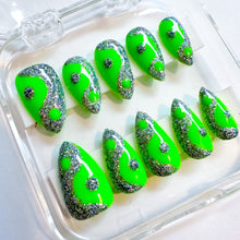 Load image into Gallery viewer, Brat Green Yin Yang Psychedelic Press-On Nail Kit
