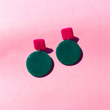 Load image into Gallery viewer, Colour Block&#39;d Circle Earrings in Dark Teal and Fuchsia
