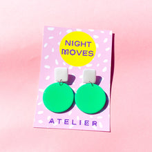 Load image into Gallery viewer, Colour Block&#39;d Circle Earrings in Seafoam and White
